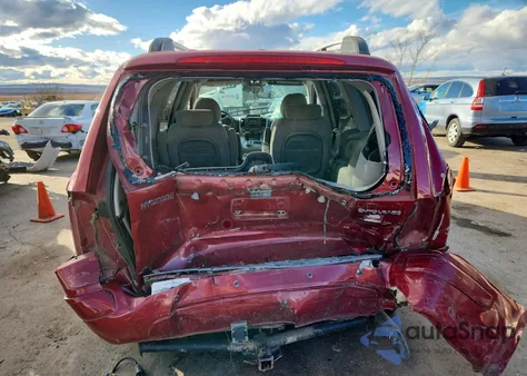 2007 Hyundai Entourage Gls z USA, uszkodzony, nr VIN KNDMC233876035547